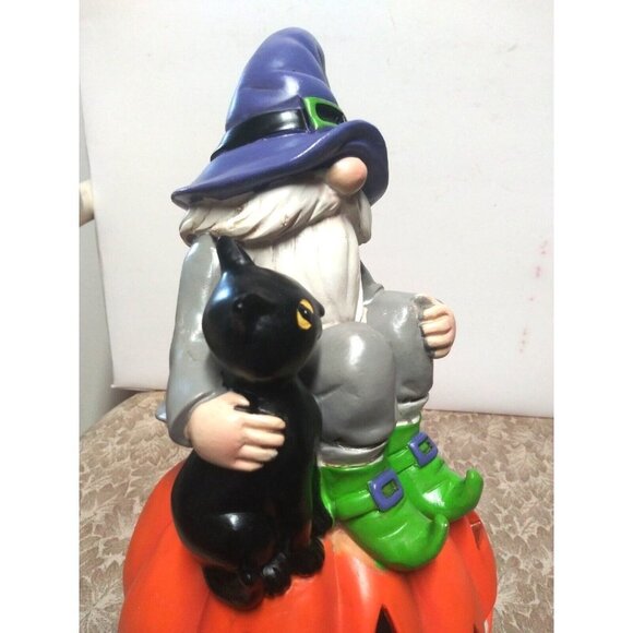 NWT Jack O Lantern Gnome with black cat Halloween resin figurine NEW 12.5" tall - Picture 7 of 9